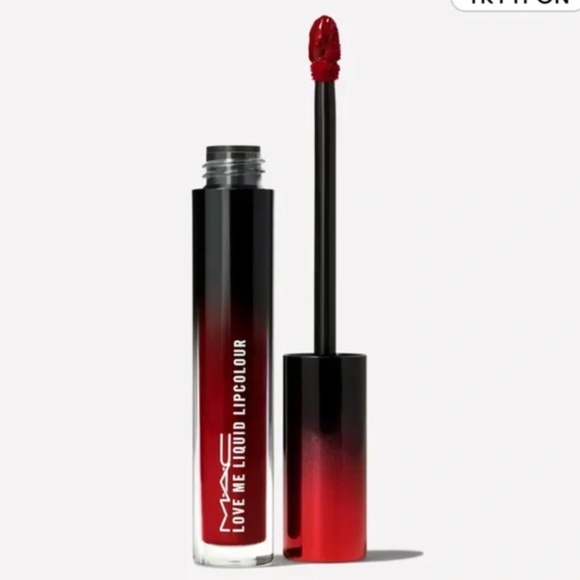 NIB MAC Love Me Liquid Lipcolour in E for Effortless - Picture 1 of 4
